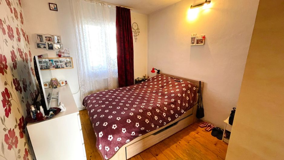 Casă cu potențial de renovare, teren generos 1366 mp, Dâmbu Rotund - Poză 8