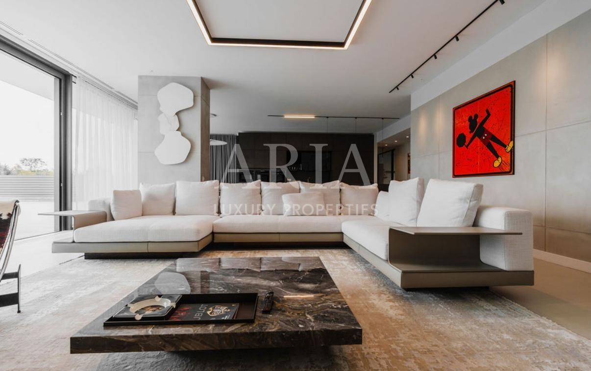 VILA INDIVIDUALĂ | DESIGN CONTEMPORAN | PISCINA | 5000mp - Poză 1