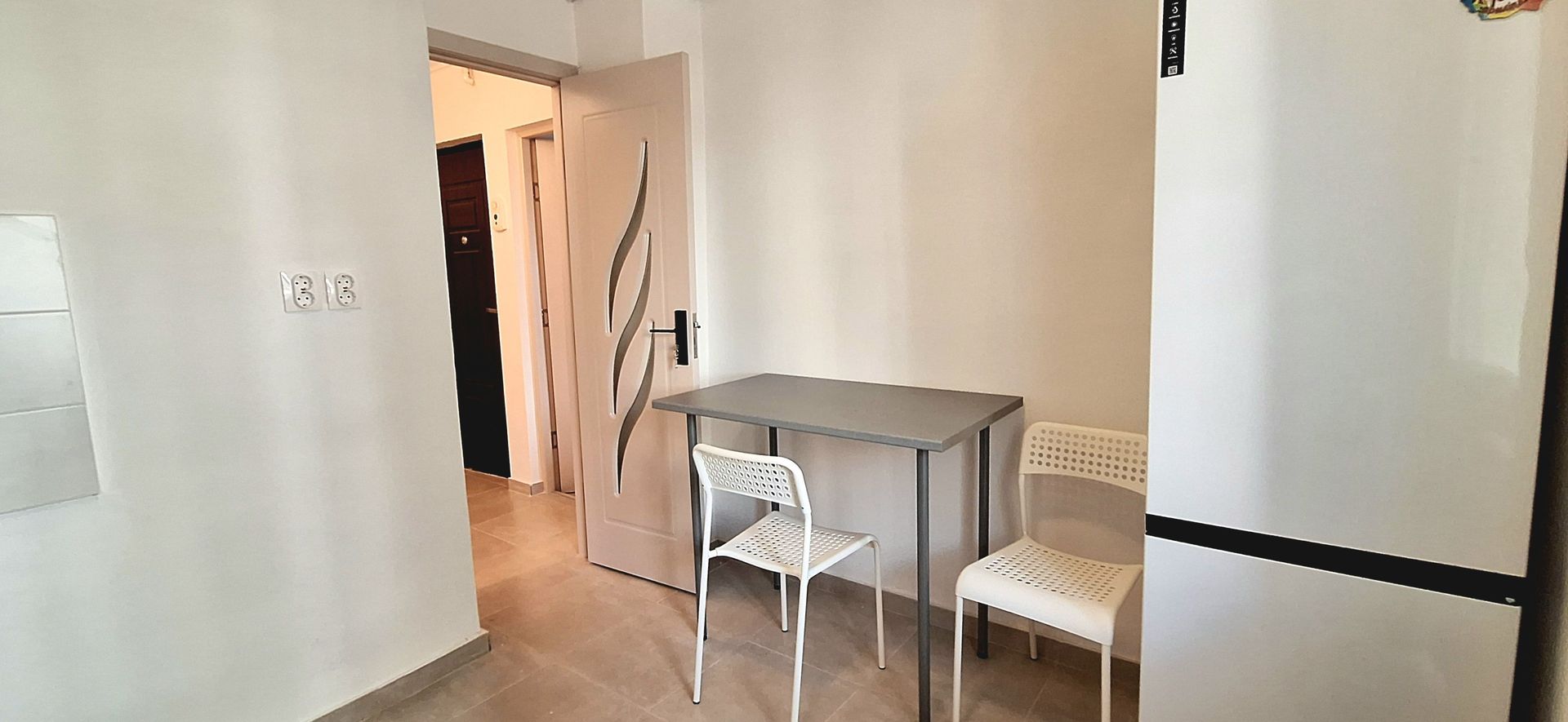 Apartament renovat la prima inchiriere - Poză 15