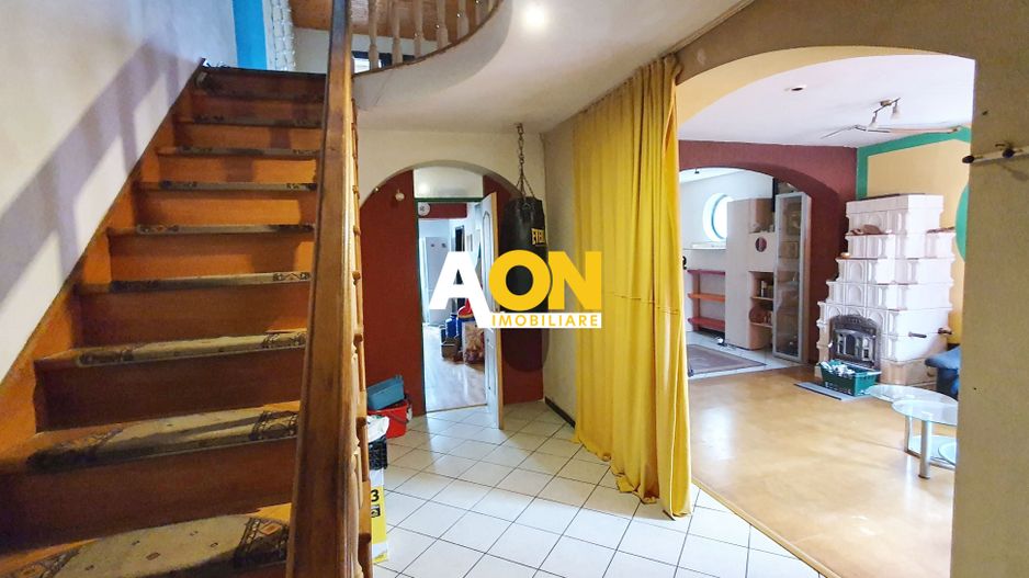 Casa pentru birouri, 5 camere, 1300 mp teren - Poză 11