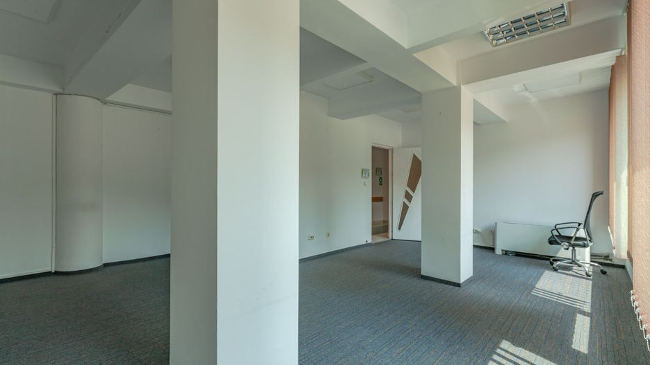 Spațiu de Birouri de Închiriat – 110 mp, Strada Nicolae Titulescu, Brașov - Poză 7