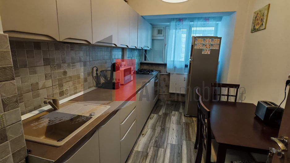 Apartament 3 camere Piata Veteranilor - Poză 4