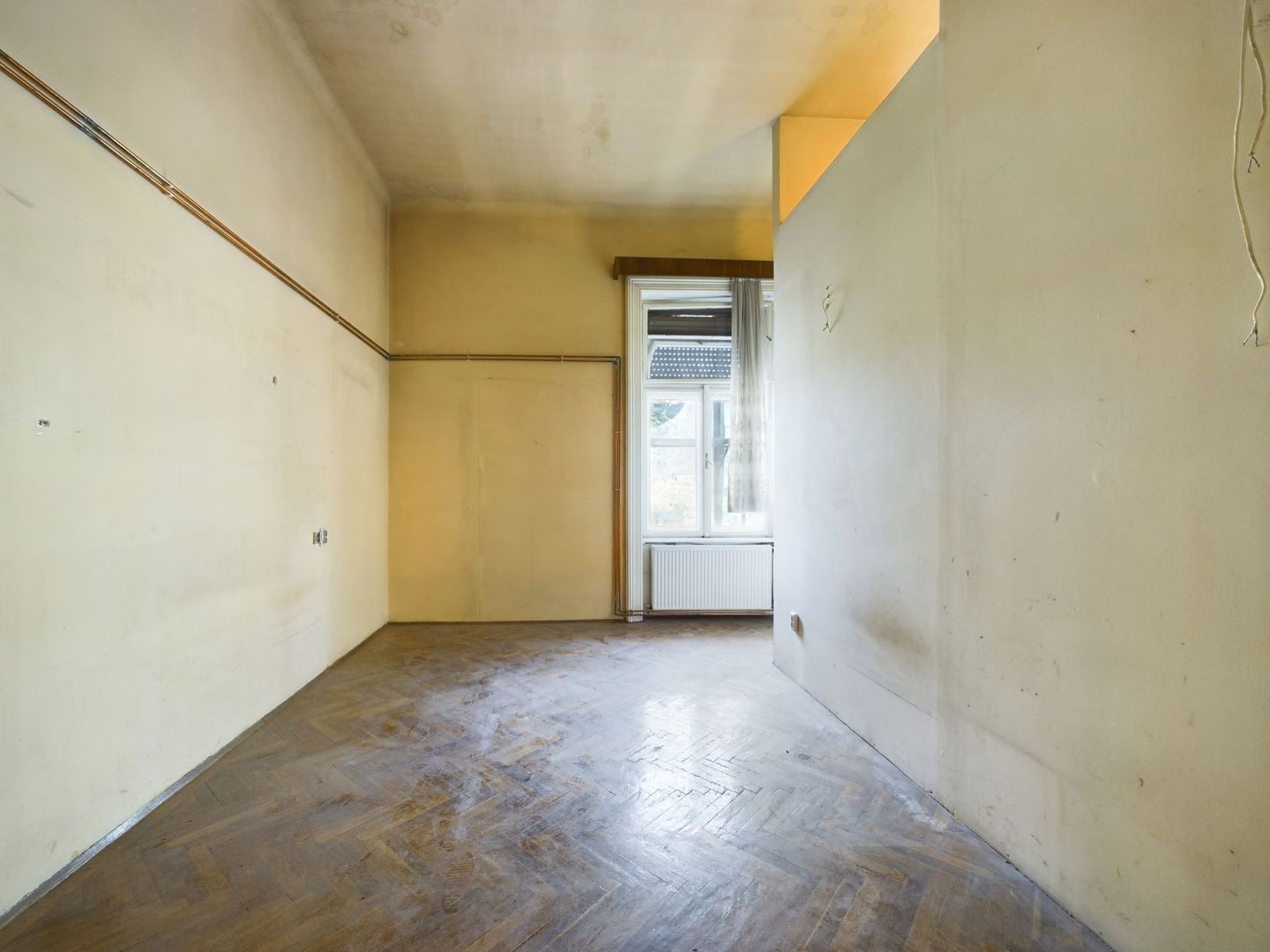Apartament generos în zonă centrală cu clădiri istorice! - Poză 6