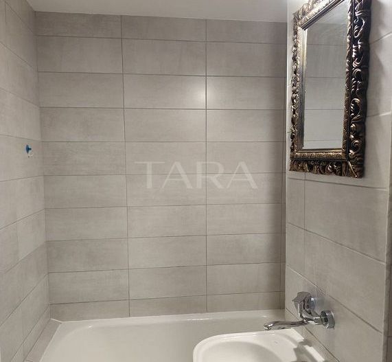 Apartament cu potențial, 3 camere, aproape de Big. - Poză 11