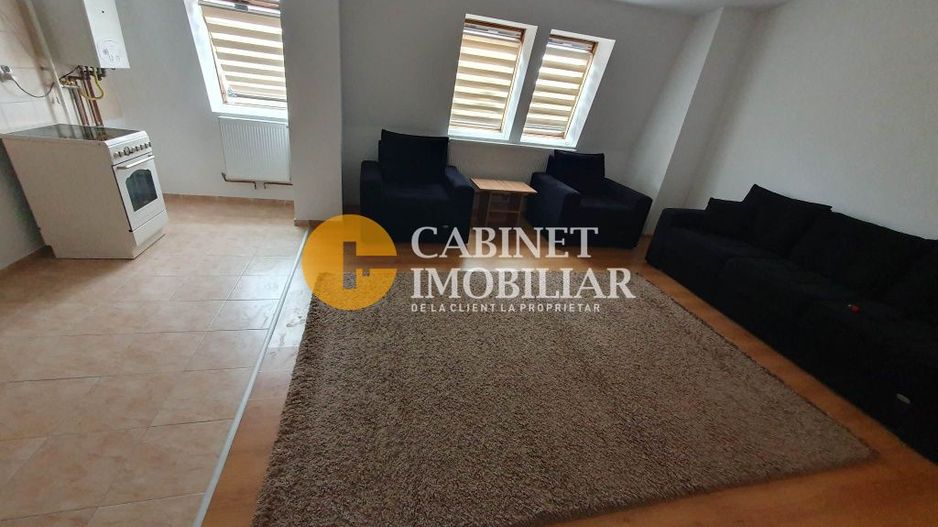 Cug Etaj 3 cu Pod Apartament cu 1 camera 45 mp - Poză 3