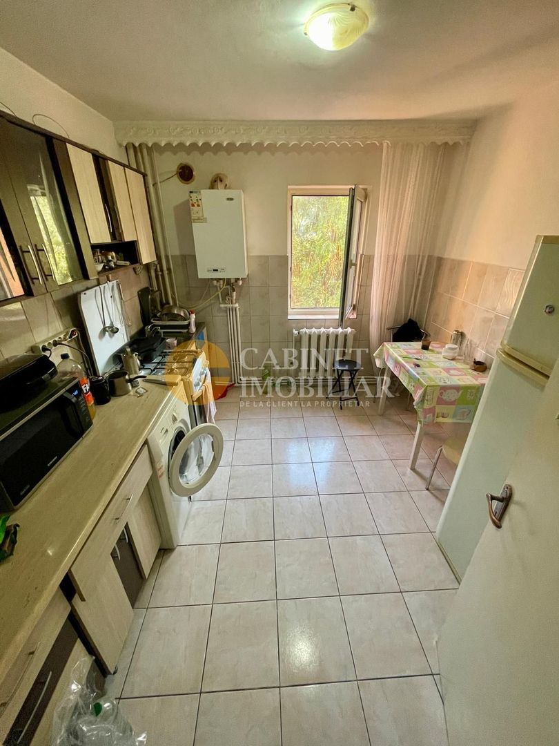 BAZA 3 - BLOC DUPA 80 - 2 CAMERE DECOMANDAT - ETAJ 3 - FARA RISC - Poză 4