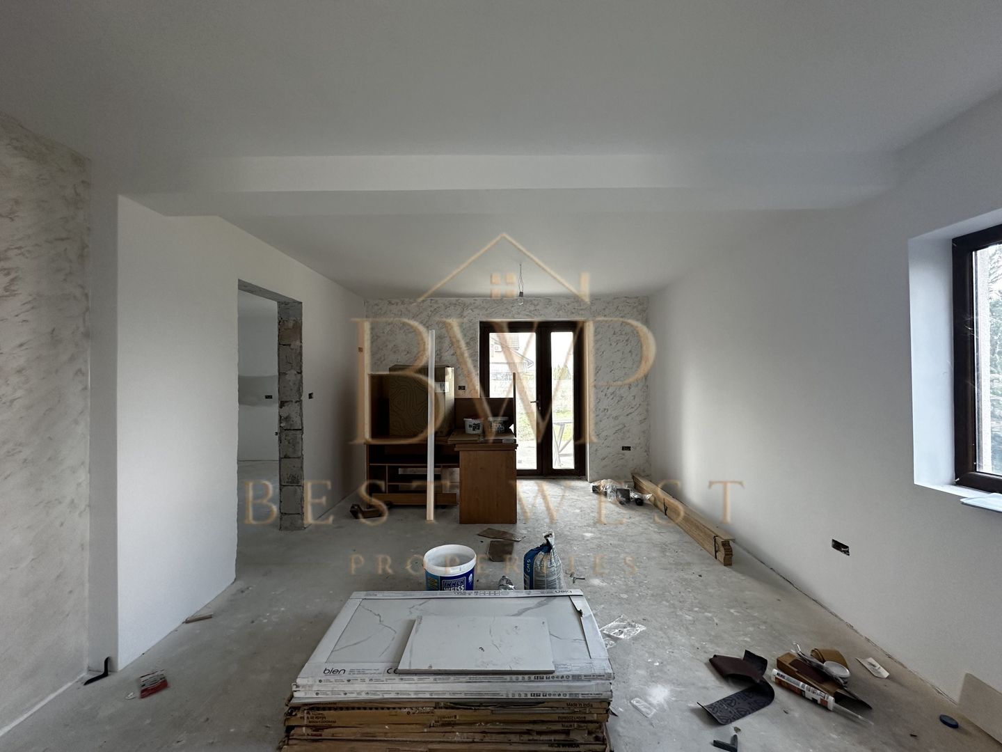 Duplex, 4 dormitoare, Mosnita, drum asfaltat, toate utilitățile - Poză 7