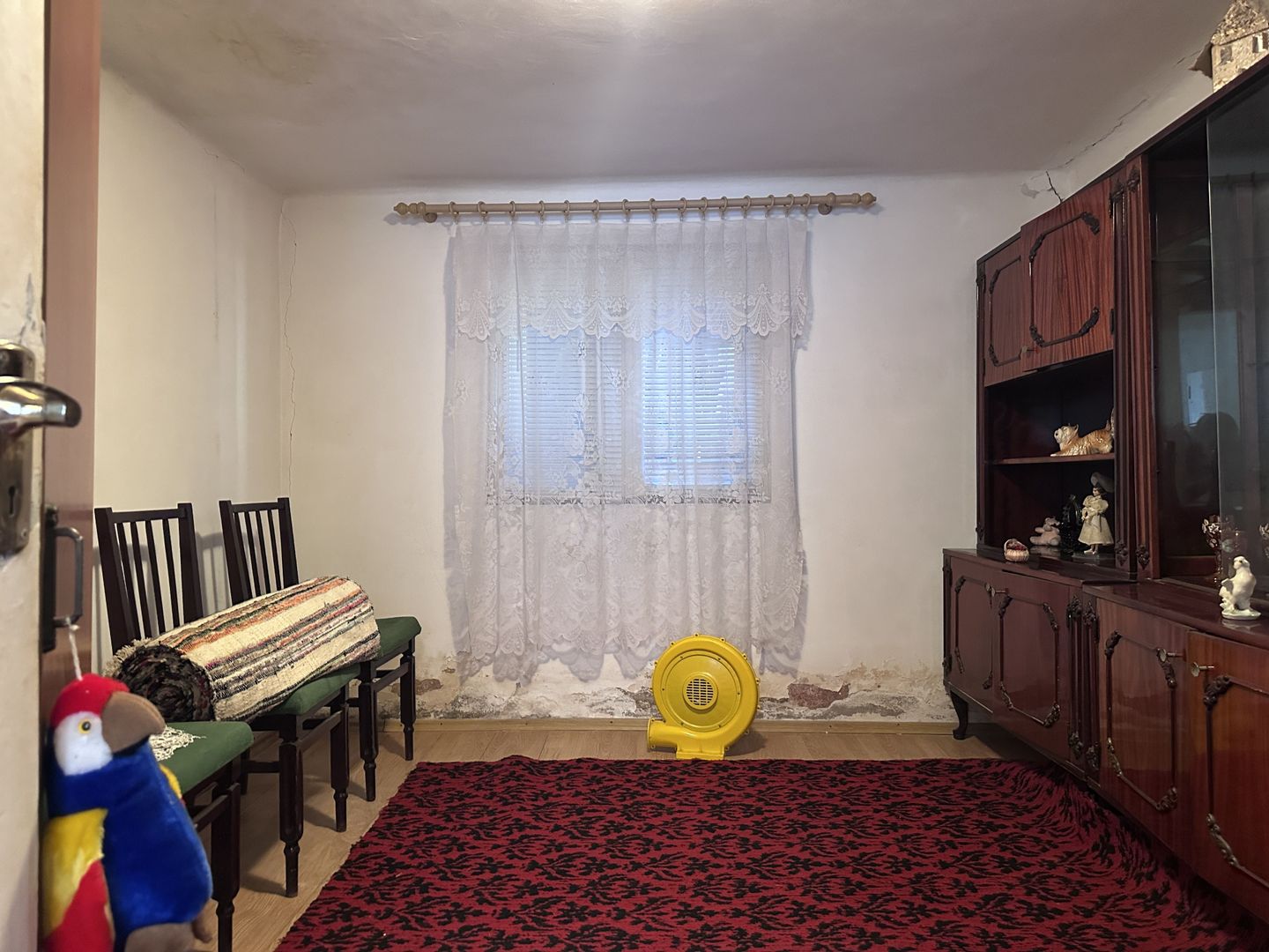 Vanzare case și anexa, teren 790 mp – ideală pentru familie -Doicesti - Poză 23