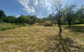 Teren 2037 mp, 17 ml deschidere, 28 euro/m2, vedere panoramica - Poză 2