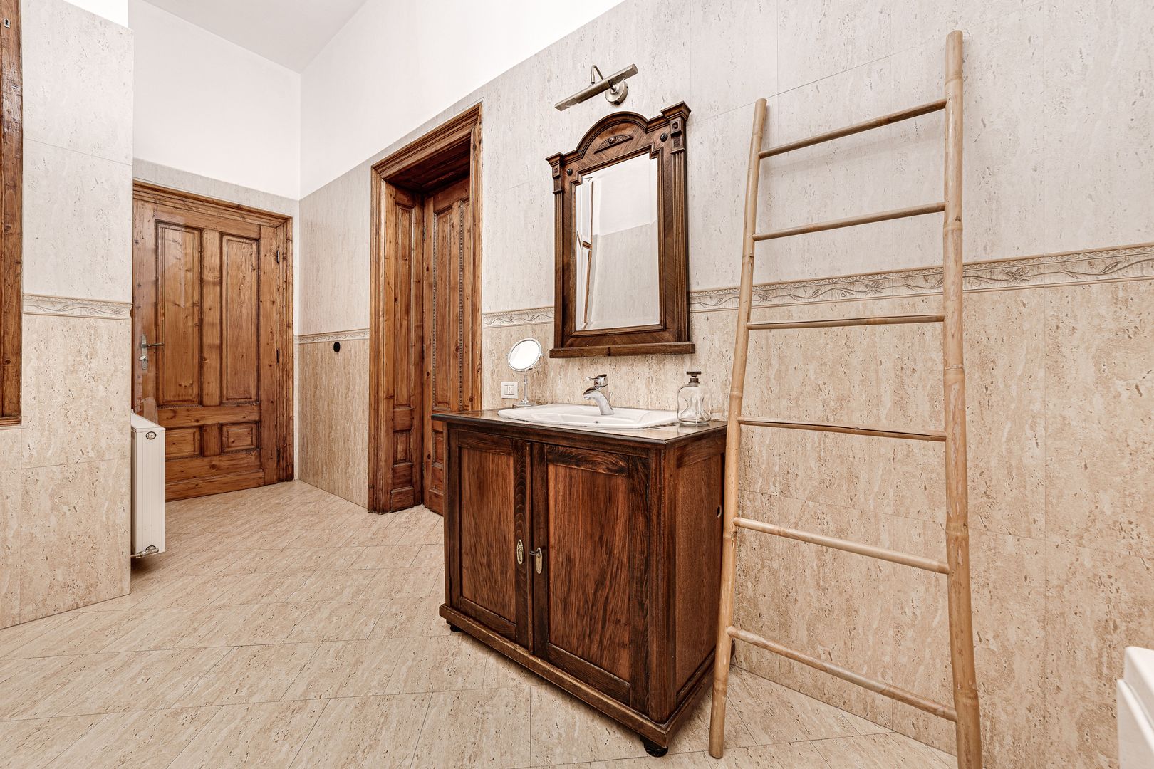 Apartament in Palatul Bohus - Poză 13