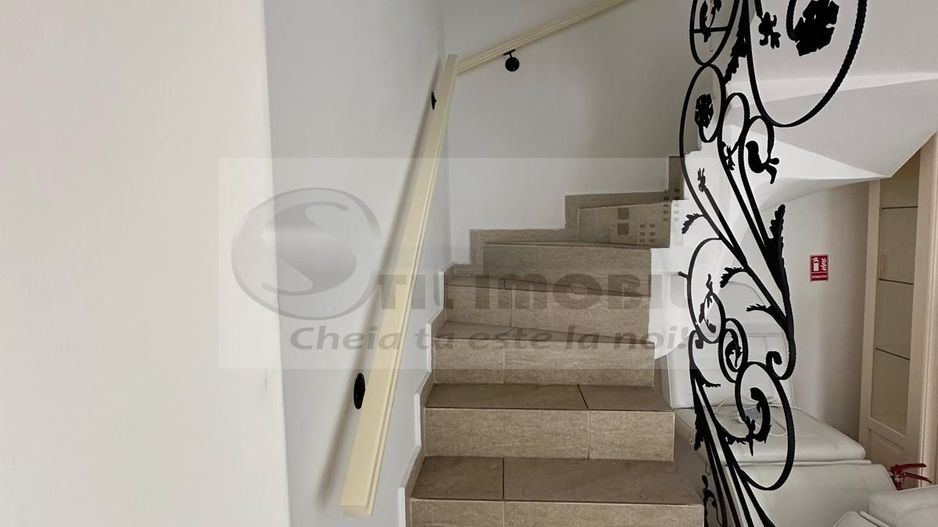 Casa Valea Lupului, 112 mp, curte 336 mp, AC, alarmă, 240.000 € - Poză 4