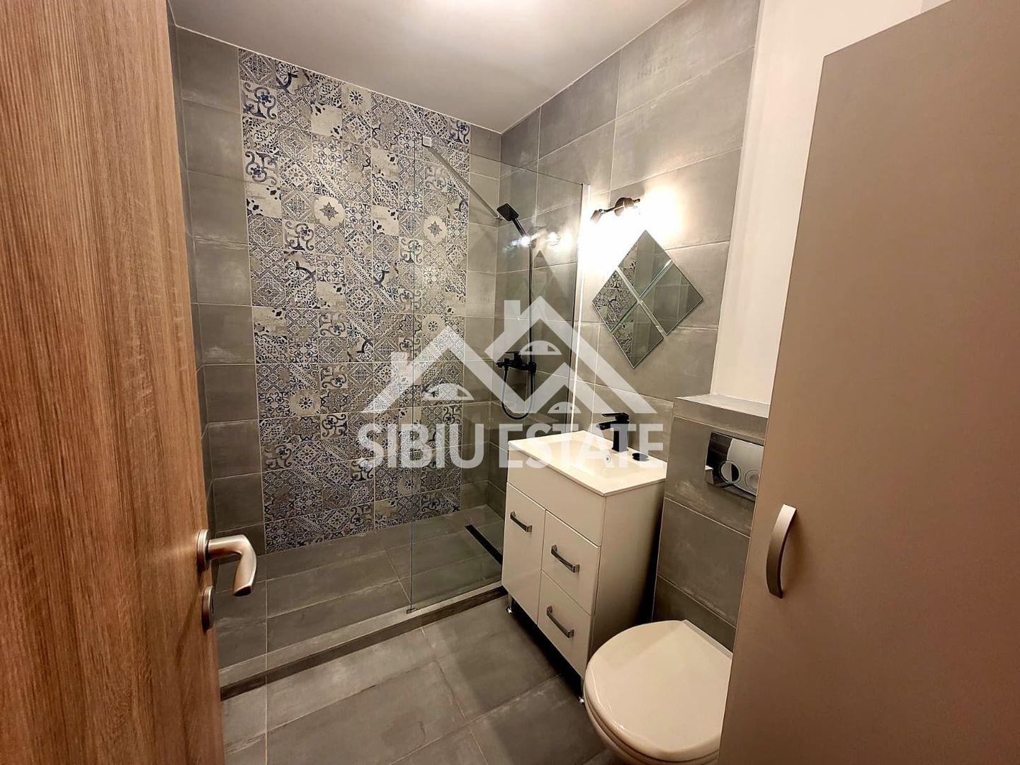 Studio mobilat, balcon si parcare subterana - Ogorului - Comision 0% - Poză 4