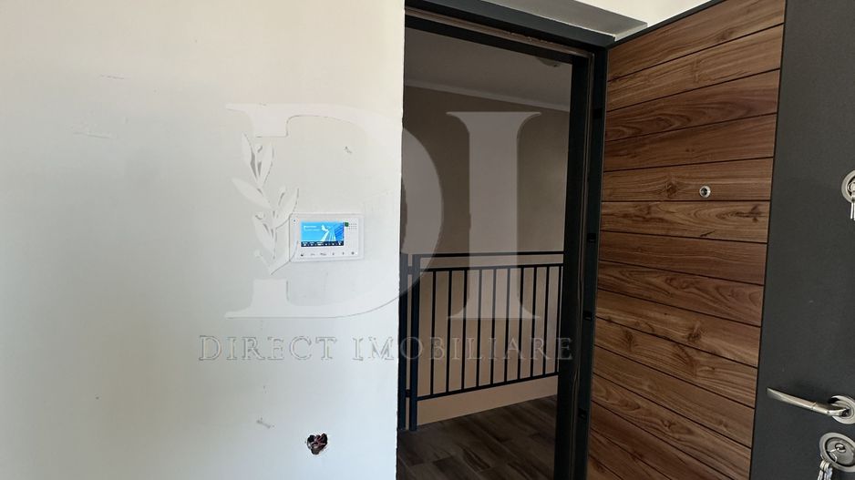 Apartament cu 4 camere / Zona Cetatii - Poză 3