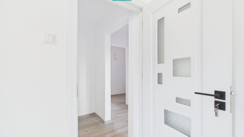 Ap. 4 camere, bloc anvelopat, 2 băi Freidorf - Poză 16