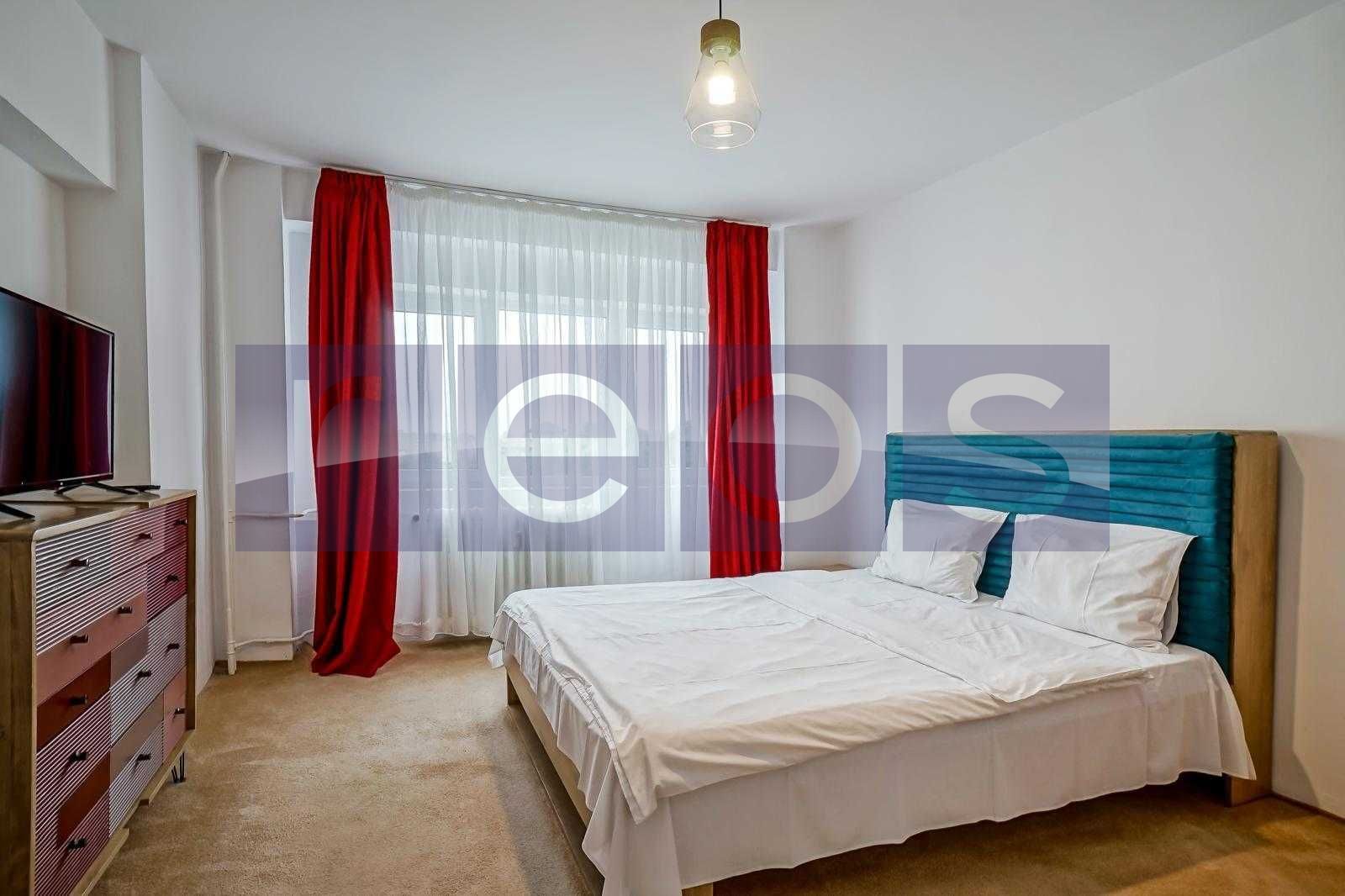 Vânzare Apartament 3 Camere 82mp cu dublă vedere spectaculoasă – Piața Unirii - Poză 4