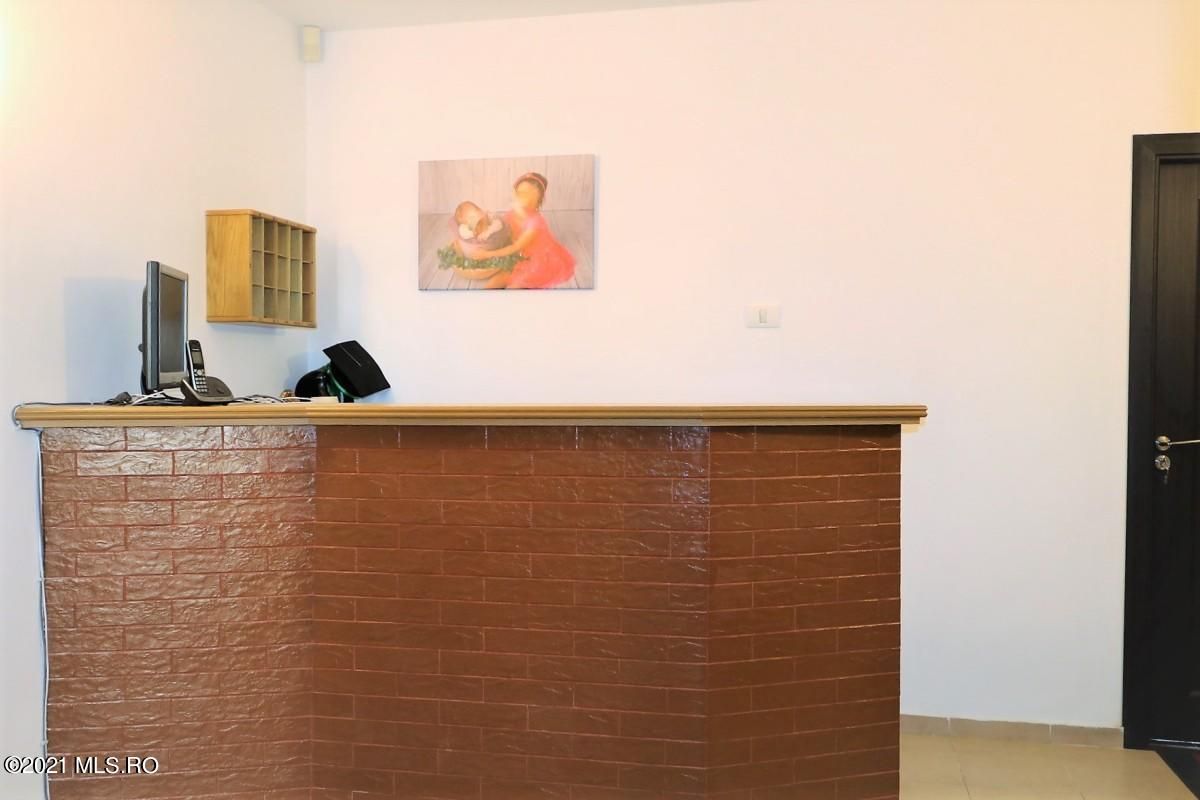 Mamaia Nord - Langa Mare, pensiune la cheie, 11 camere, 9 bai! - Poză 8