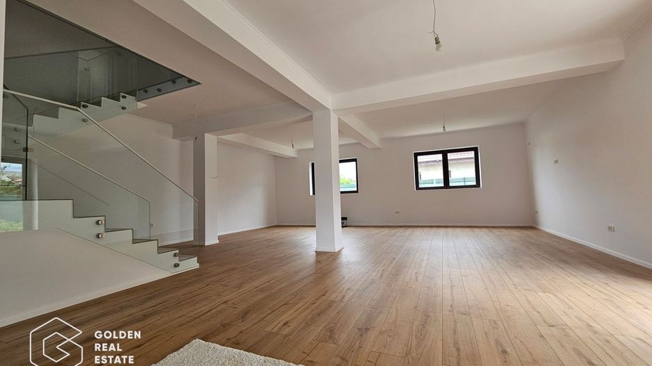 Casa spatioasa, 161 mp Utili, 4 camere, 4 bai, Tunari, COMISION 0% - Poză 1