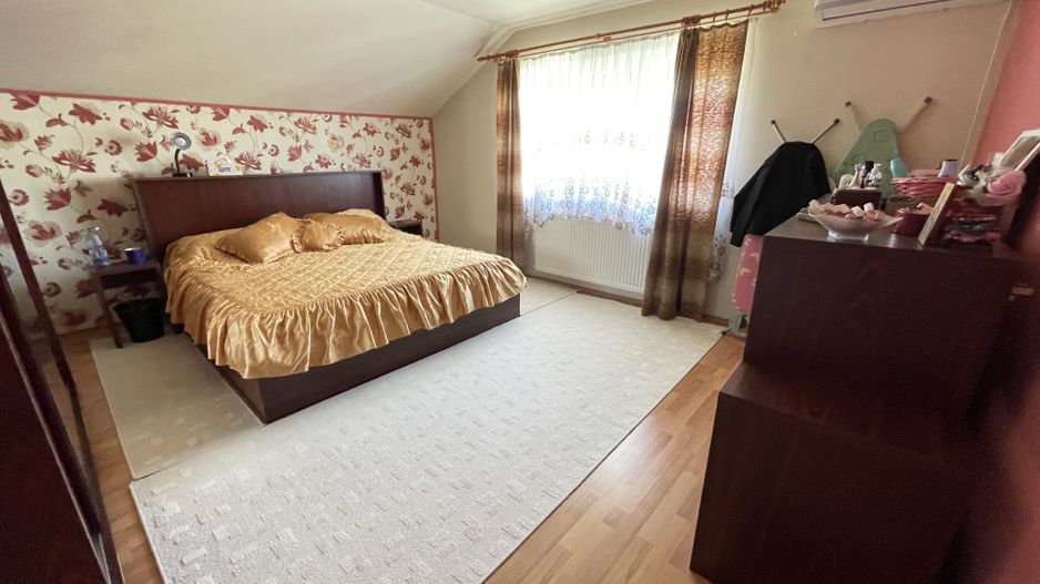 CASA  INDIVIDUALA DE VANZARE IN MEHALA - Poză 11