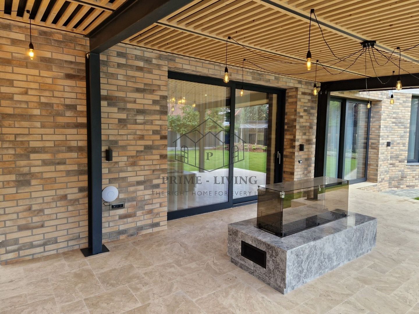 VILA CU 3 DORMITOARE LA INCHIRIERE IN COMPLEX REZIDENTIAL - Poză 2