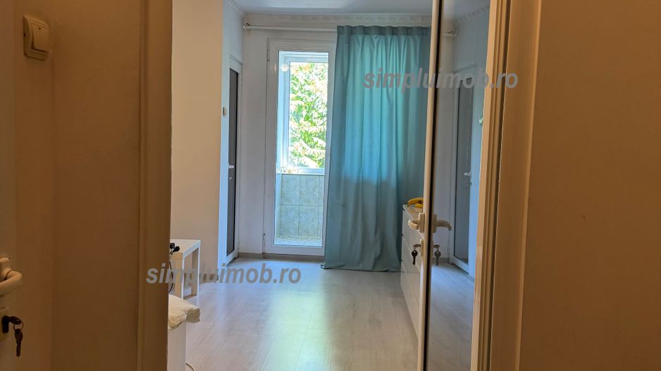 Garsonieră 33 mp la 2 minute Metrou Titan bloc mixt etaj 3 - Poză 6