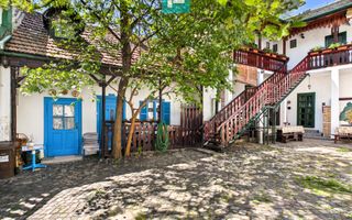 Pensiune 18 Camere cu Restaurant - Cetatea Oradea - Poză 13