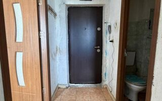 Garsoniera de vanzare zona Piateta Catedralei - Poză 7