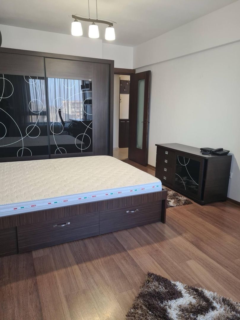 De inchiriat apartament cu 2 camere, bloc Vega, str. Tecuci, 550 euro - Poză 4
