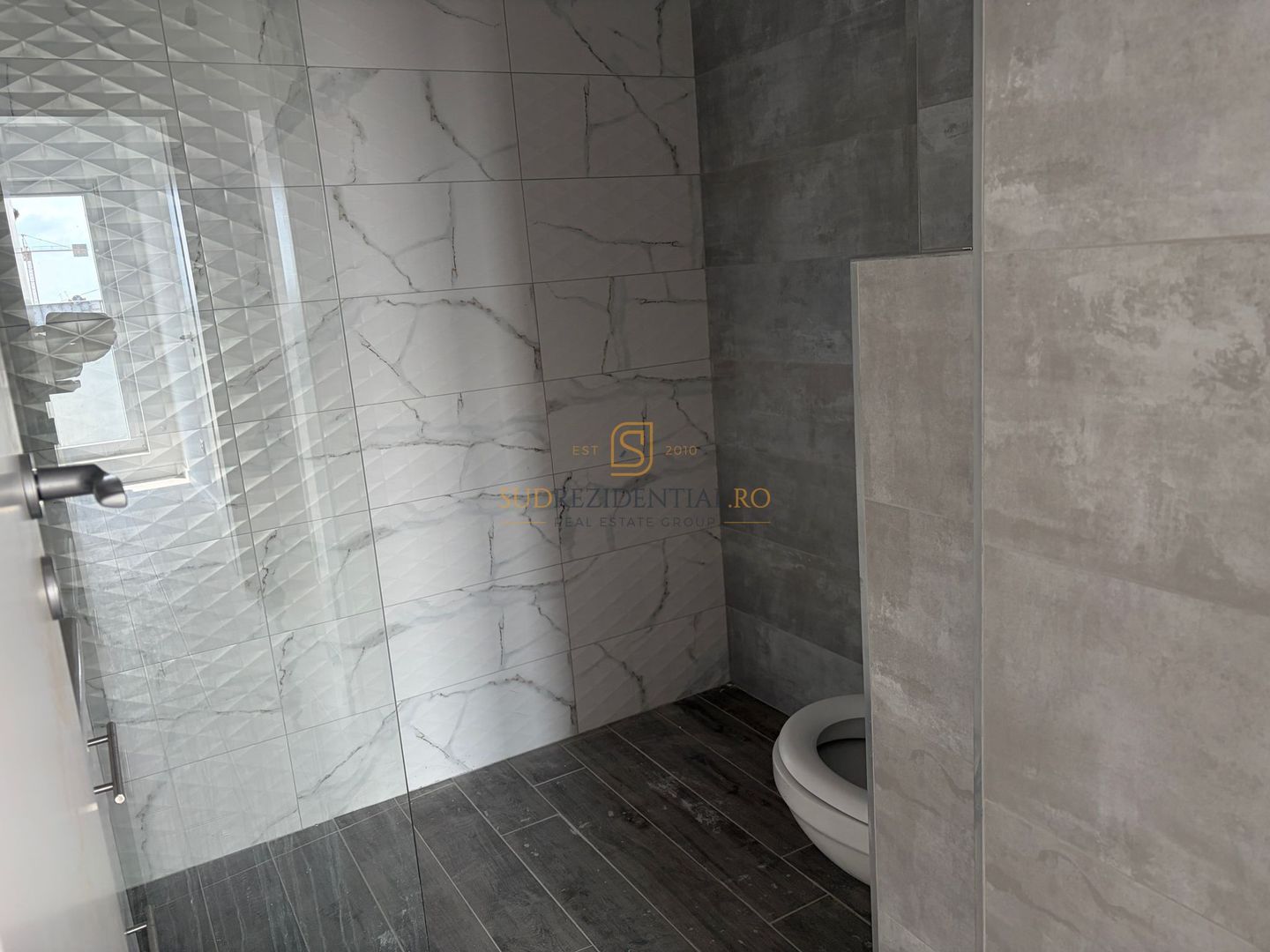 Apartament 2 camere, decomandat, parcare, 10 min de Metrou Berceni - Poză 9