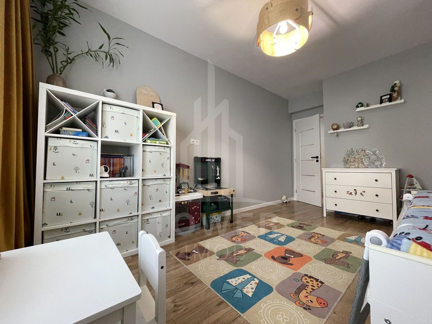 Apartament cu 3 camere de vânzare - Poză 10