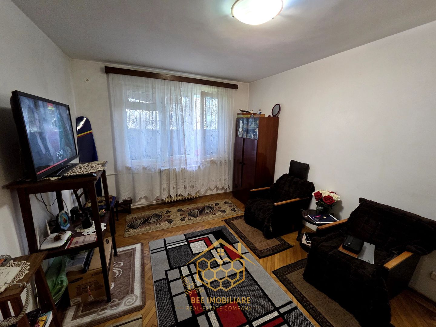 Apartament 2 Camere, spatios,  in cartierul George Enescu - Poză 1