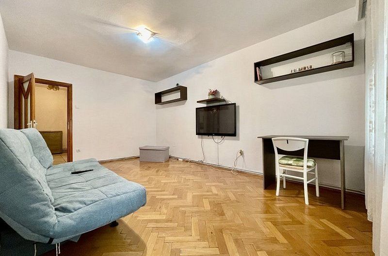 Apartament de inchiriat in Piata Sfantul Gheorghe - Poză 5