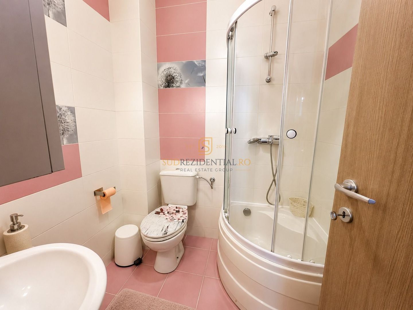 Închiriere vilă P+1, 4 camere, 102 mp utili, pet friendly - Poză 19