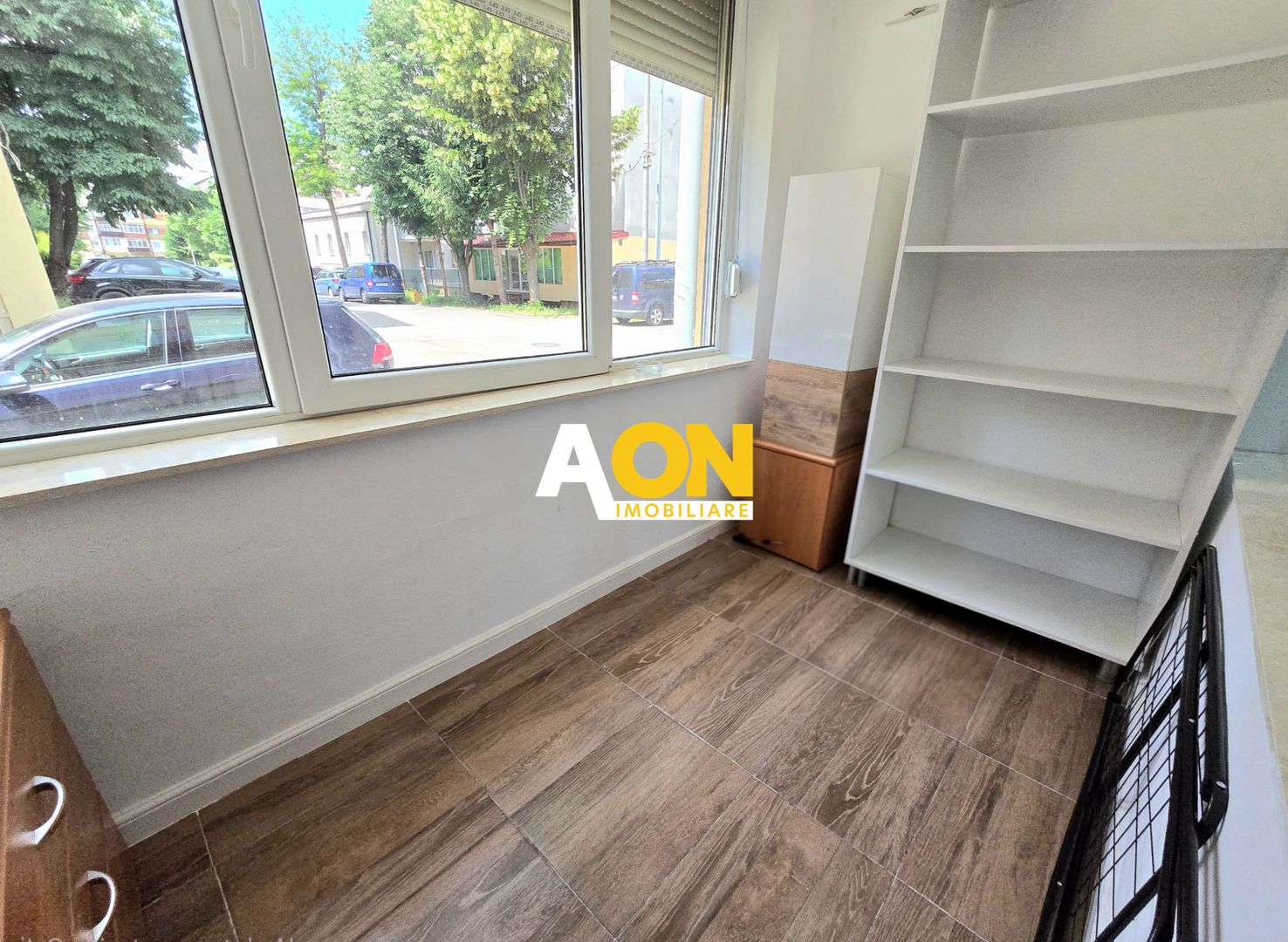 Apartament cu 3 Camere, Complet Mobilat, Zona Liceului Sportiv - Poză 12