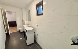 Apartament 3 Camere Spațios, Mobilat,  Curte și Balcon [ Zona Centrala ] - Poză 12