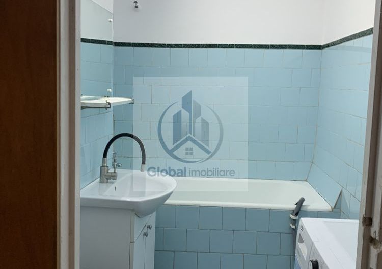 Inchiriez apartament doua camere - Poză 3