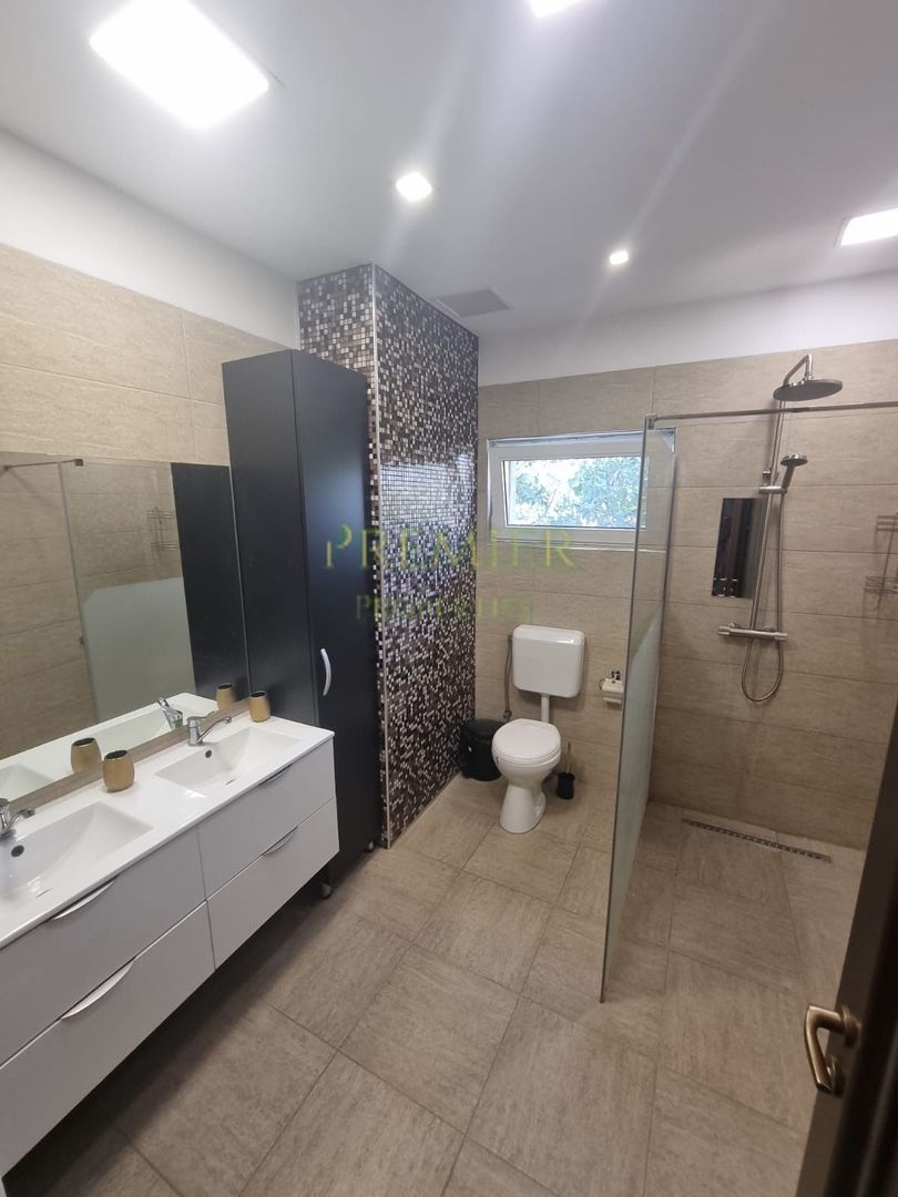 8 CAMERE 5 BAI | COMERCIAL | AZIL CLINICA CABINETE | LIFT MARE - Poză 7