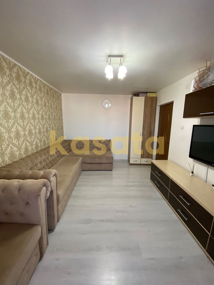 Apartament 2 camere decomandat | Renovat | Etaj 9/10 | Titan | - Poză 1
