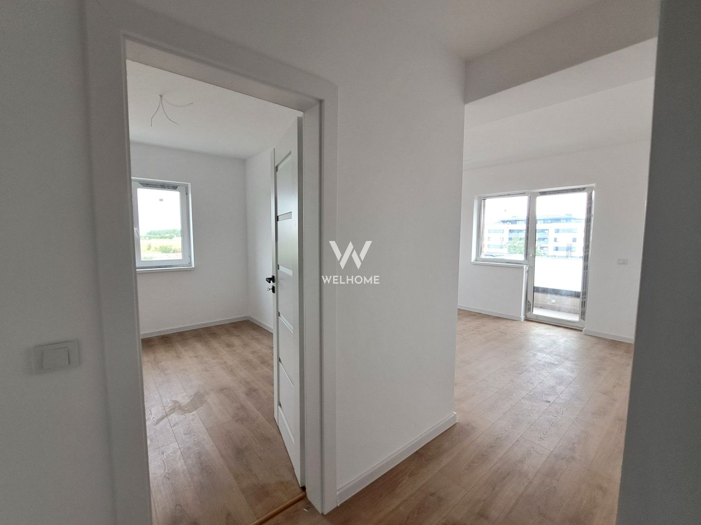 Apartament 3 camere, 2 bai, balcon mare - Sibiu - Poză 8