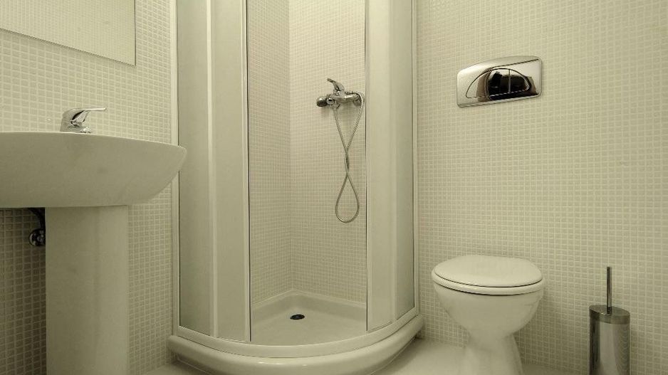 Apartament de inchiriat 3 camere - Poză 3