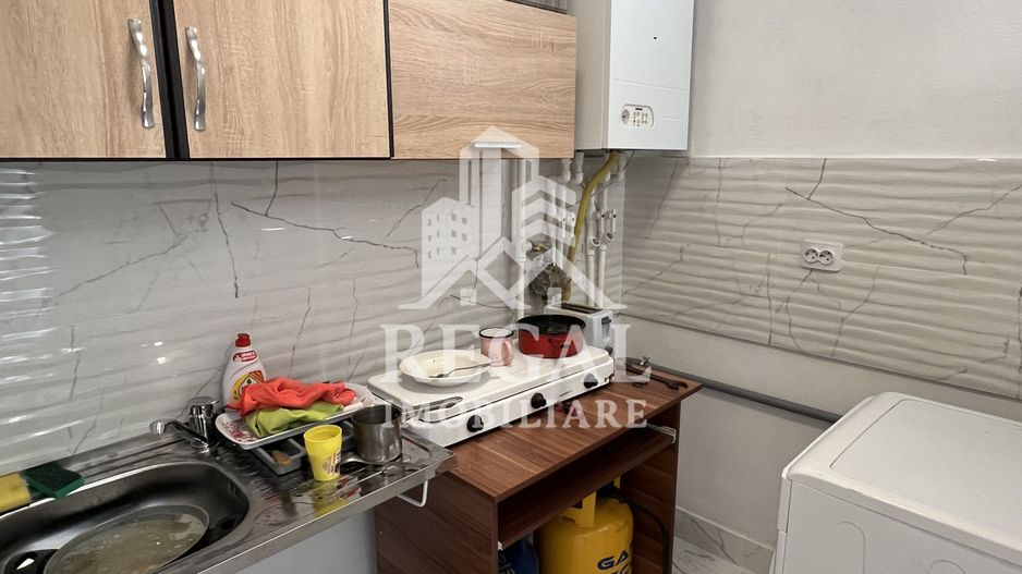 Garsonieră 28 mp + balcon – zona M4 – etaj 1 - Poză 3