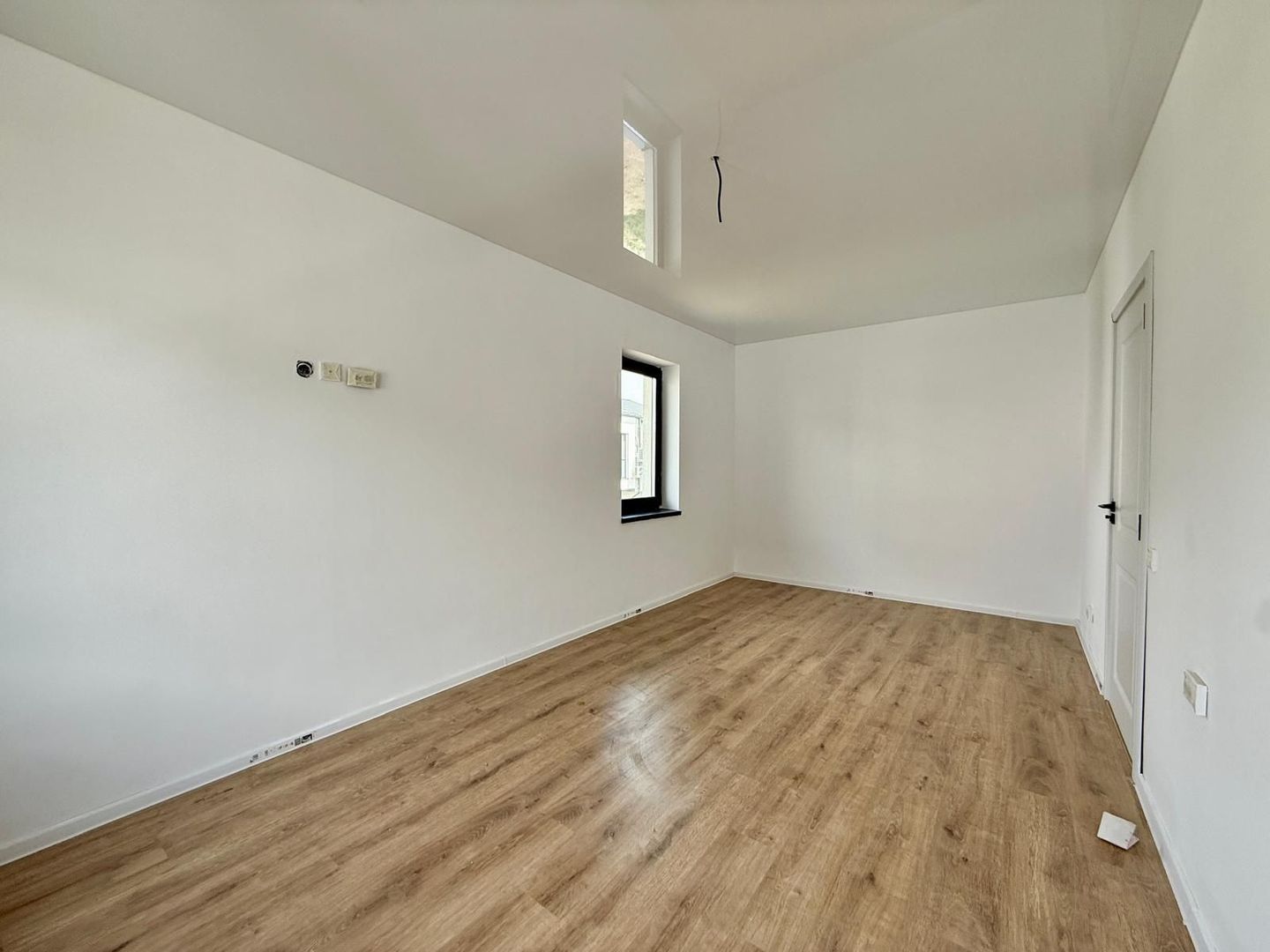 Vilă duplex modernă P+1 cu curte proprie | Otopeni | comision 0% - Poză 15