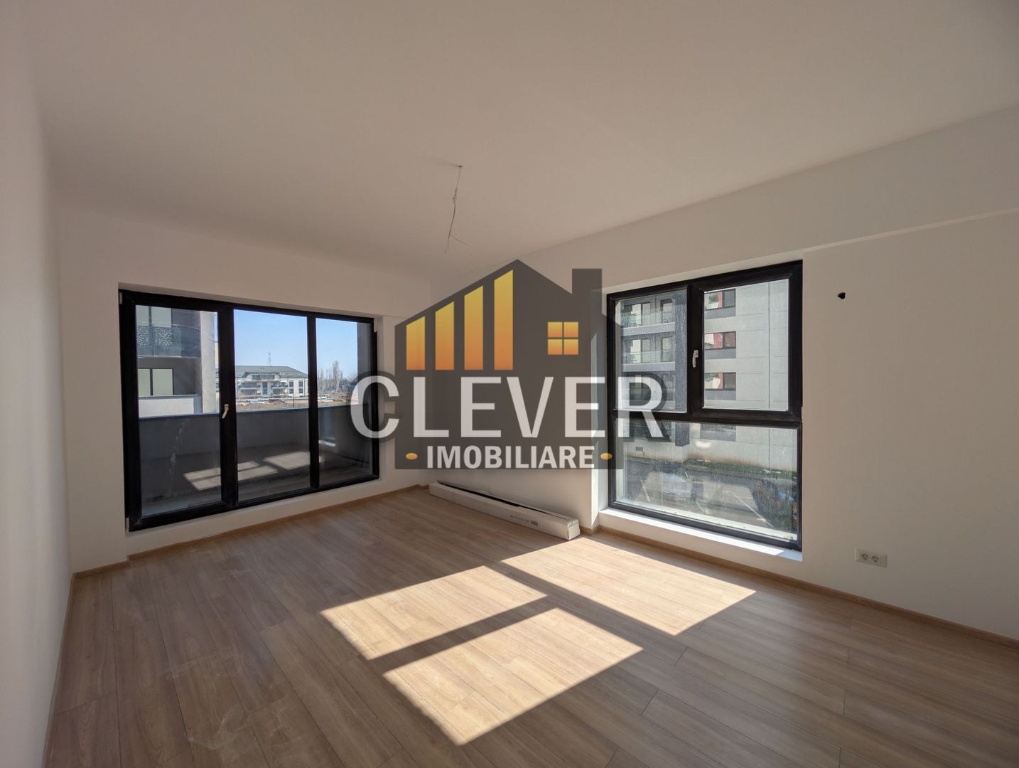 Apartament 2 Camere Suprafata Generoasa, Finalizat, Metrou Teclu - Poză 1
