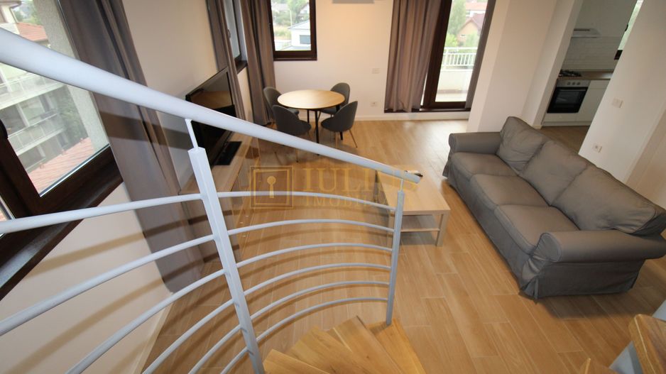 LOFT amenajat modern, 2 bai. Zona de sud. - Poză 3