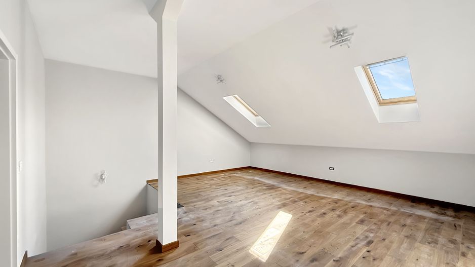 Dezvoltator - Case Premium într-un Cartier Privat. - Poză 10