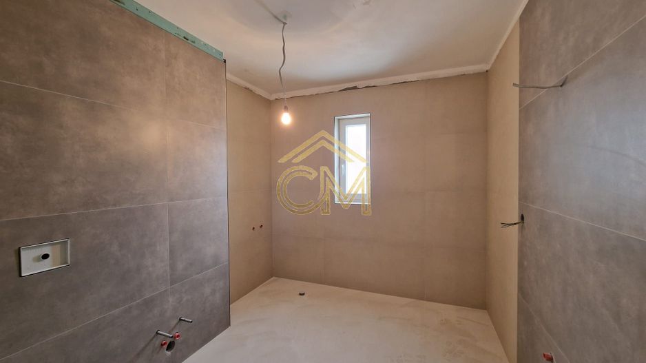 Casă 4 Camere - 110 MPU - 264 MP Teren - La Cheie - Poză 8