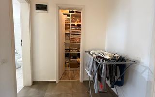 Casă înșiruită complet mobilată + curte+ 2 parcari în complex inchis! - Poză 20