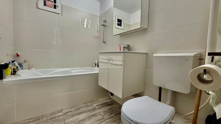Apartament de inchiriat cu 3 camere decomandate-in Cartier Marasti - Poză 7