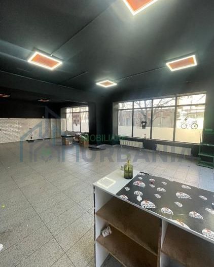 spatiul comercial prin destinatie, - Poză 1