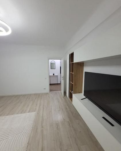 Apartament de 2 camere in vila, centrala proprie, rond Alba Iulia  - Bd Unirii - Poză 2