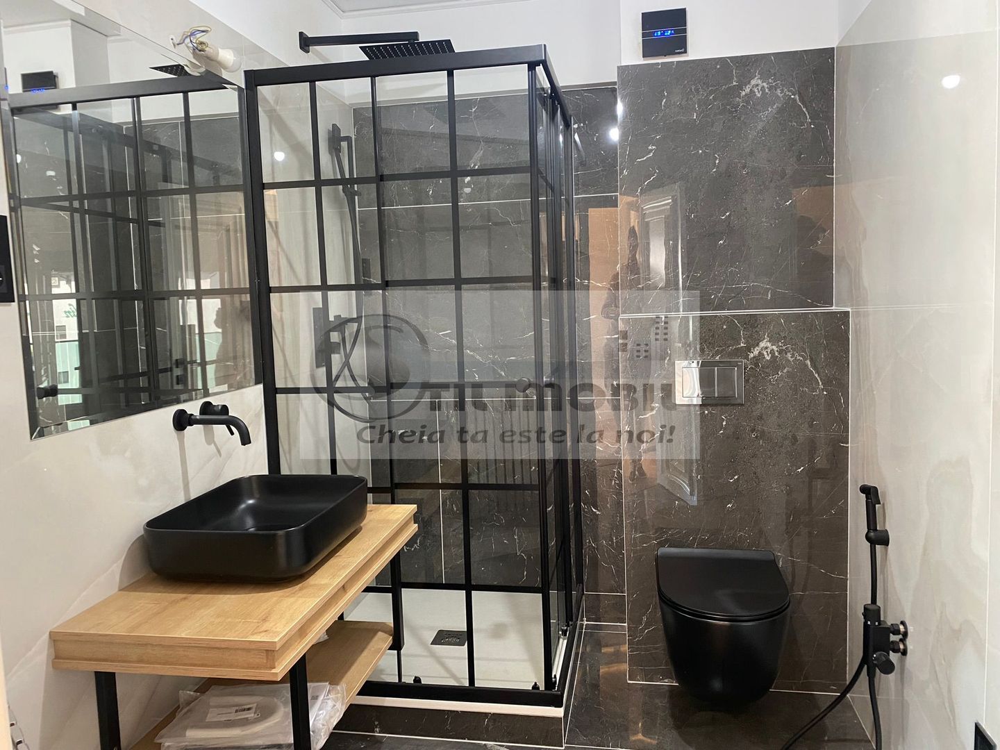 Ap. 2 camere, Decomandat, 55.6mp Tatarasi-Venetia - Poză 2